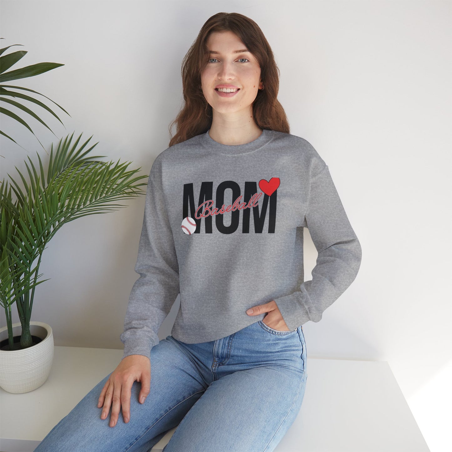 Baseball Mom Heart Unisex Heavy Blend™ Crewneck Sweatshirt